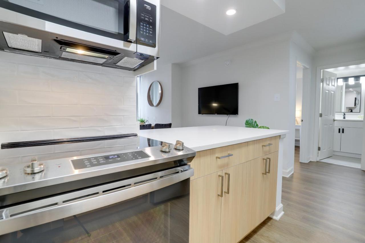 Modern & Charming Apt With Rooftop @Pentagon City Arlington Exterior foto